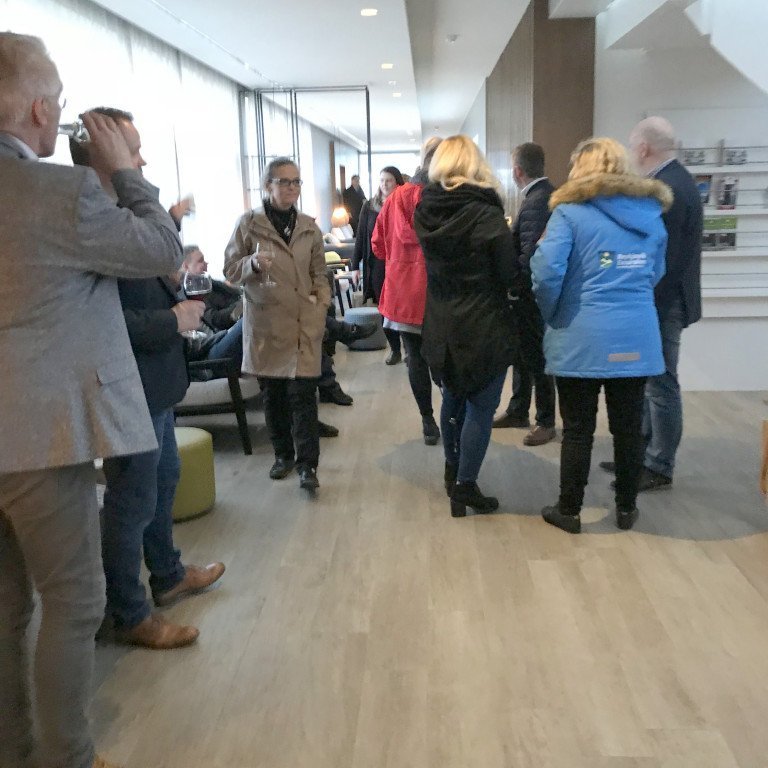 photo-13-04-2018-18-15-32