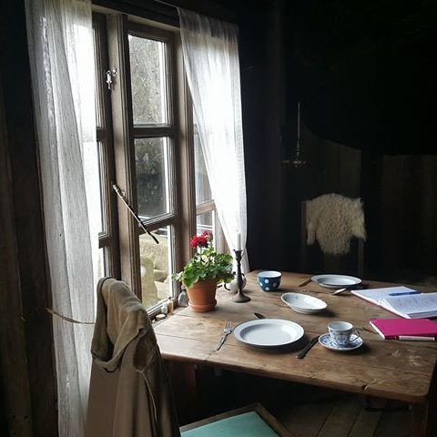 35239479_10156438034529243_3668069952465666048_n