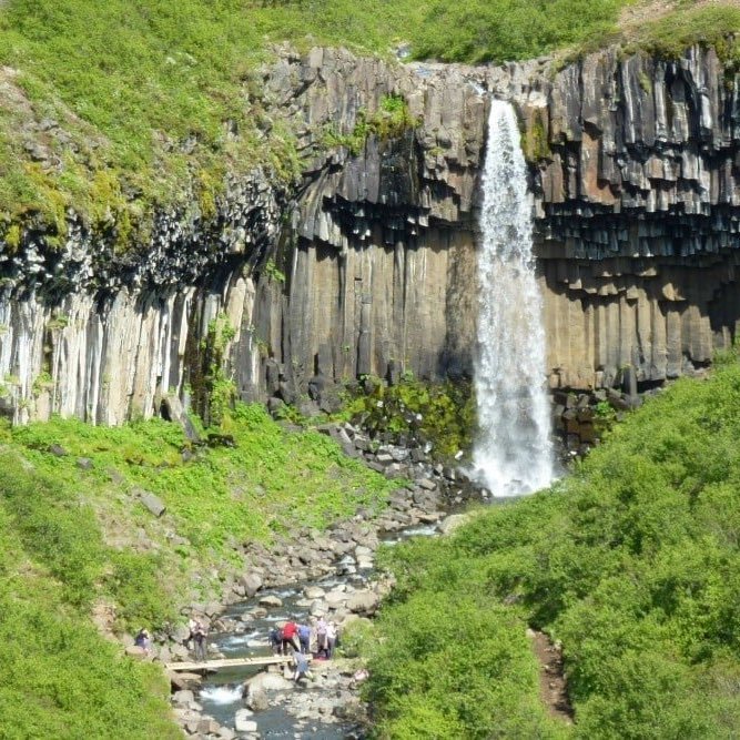 skaftafell-svartifoss-go_litil-is