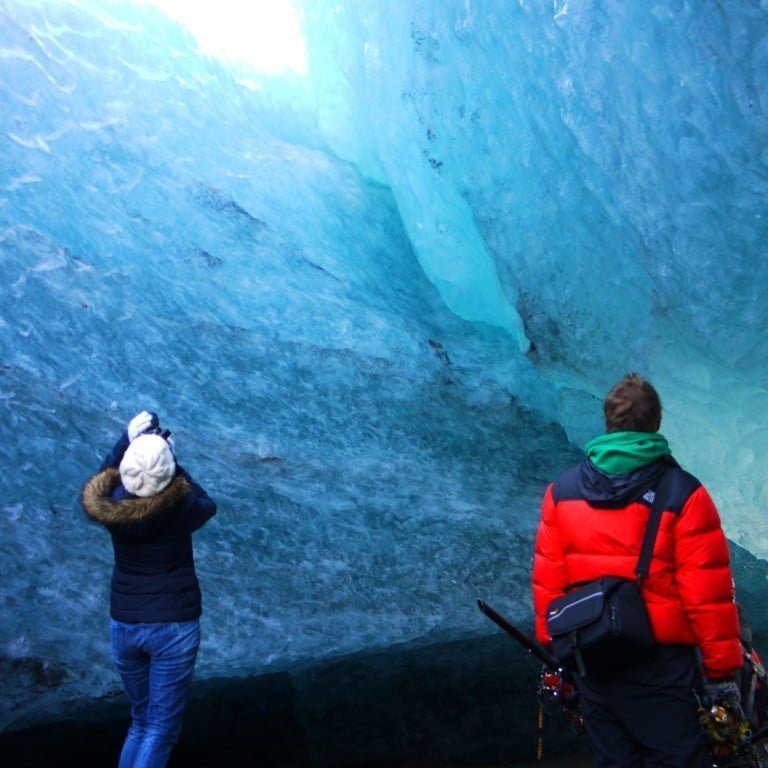 ice-cave-in-vatnaj-kull-is