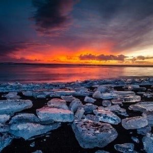 winter-paradise-pjp_litil-is