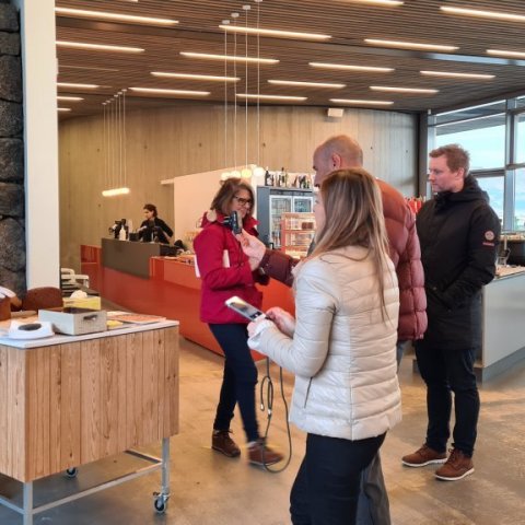 Kynning hjá Laugavatn Fontana 