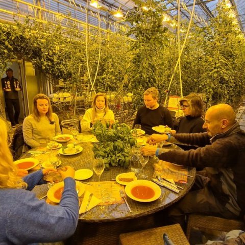 Hádeigismatur hjá Friðheimum