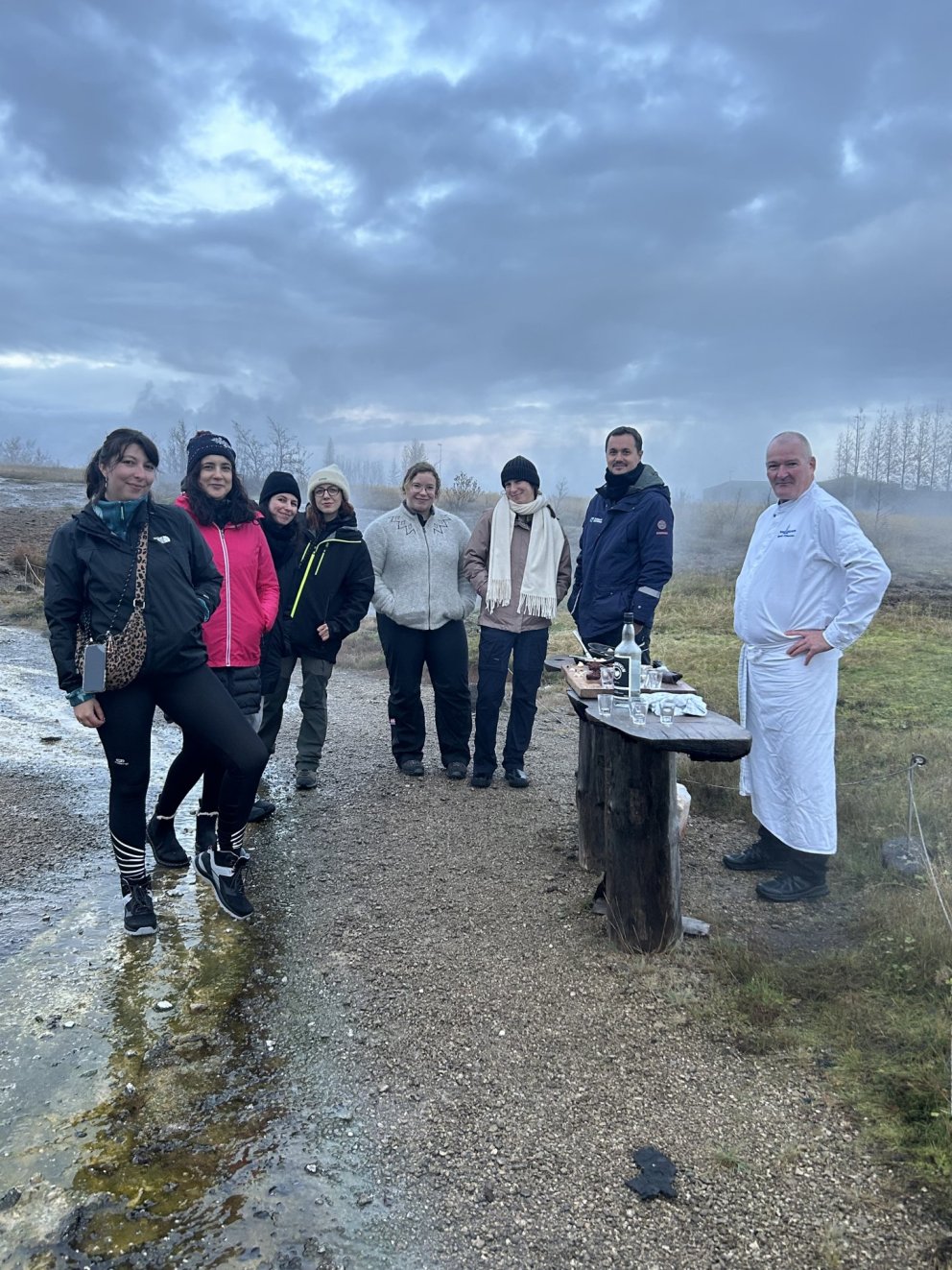 The group enjoying geothermal bread and other Icelandic delicacies at Hótel Geysir